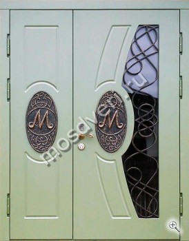 Двустворчатая белая дверь для дома со стеклом и ковкой - купить от производителя Мосдвери Двустворчатая белая дверь для дома со стеклом и ковкой